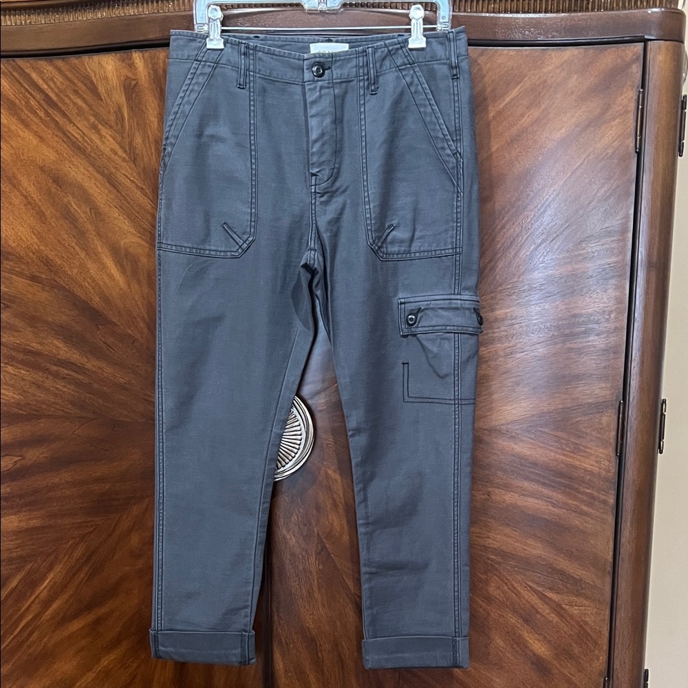 Frame cargo pants in gray.